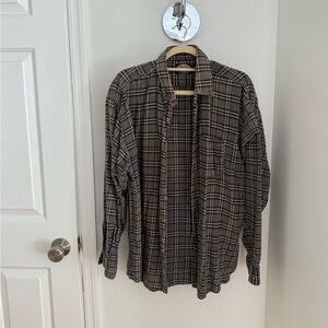 Brandy Melville Vintage Flannel - Brown fits size M/L